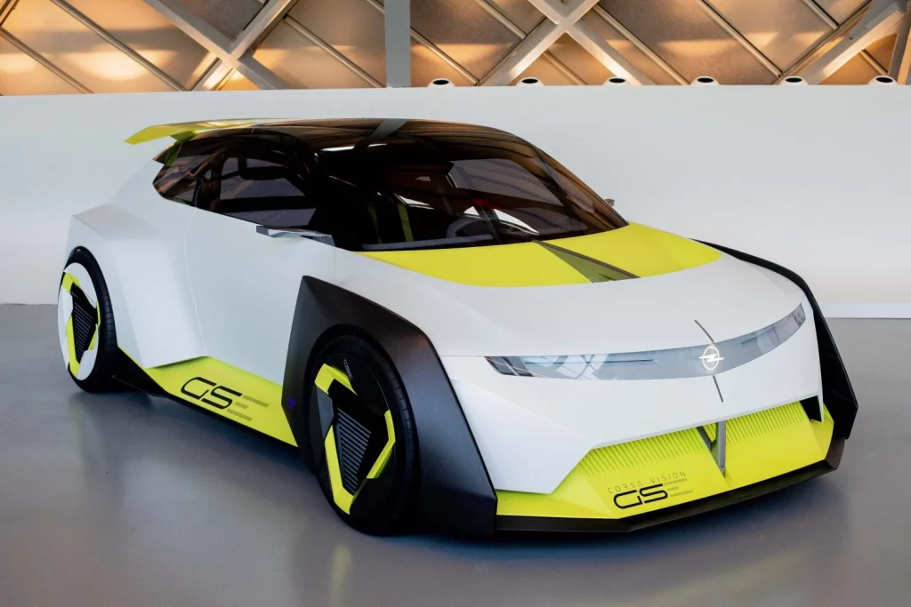 La exposición Opel Love desembarca en Mobility City con 25 piezas históricas y el futurista Corsa GSe Vision Gran Turismo 4 Motor16 opel love expo zaragoza mobility city2025 2026 1 Motor16