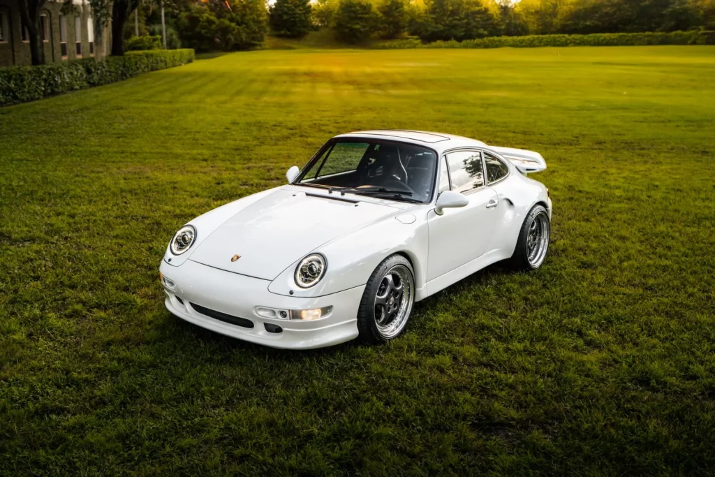 Este Porsche 911 restomod Project Gravette tiene 510 CV y alma de Land Rover 15 Motor16 porsche 911 restomod ecd exterior 11 Motor16