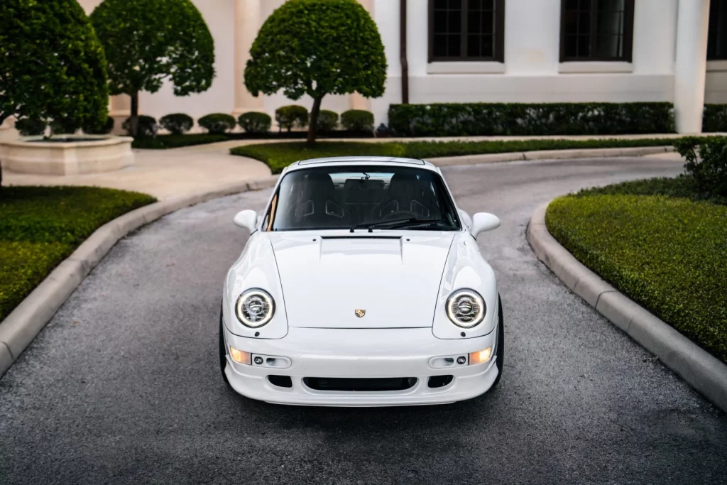 Este Porsche 911 restomod Project Gravette tiene 510 CV y alma de Land Rover 28 Motor16 porsche 911 restomod ecd exterior 27 Motor16