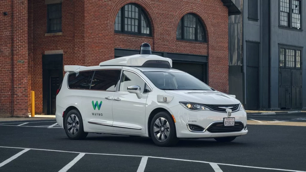 Stellantis desplegará robotaxis en Europa tras renunciar a su programa propio de conducción autónoma 2 Motor16 Stellantis desplegará robotaxis en Europa tras renunciar a su programa propio de conducción autónoma