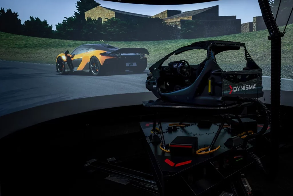 Un nuevo simulador de McLaren contribuye a desarrollar el superdeportivo W1 2 Motor16 Un nuevo simulador de McLaren contribuye a desarrollar el superdeportivo W1