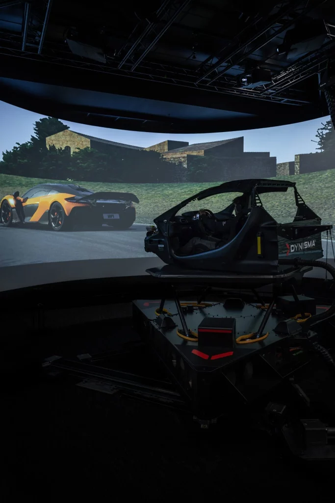 Un nuevo simulador de McLaren contribuye a desarrollar el superdeportivo W1 5 Motor16 Un nuevo simulador de McLaren contribuye a desarrollar el superdeportivo W1