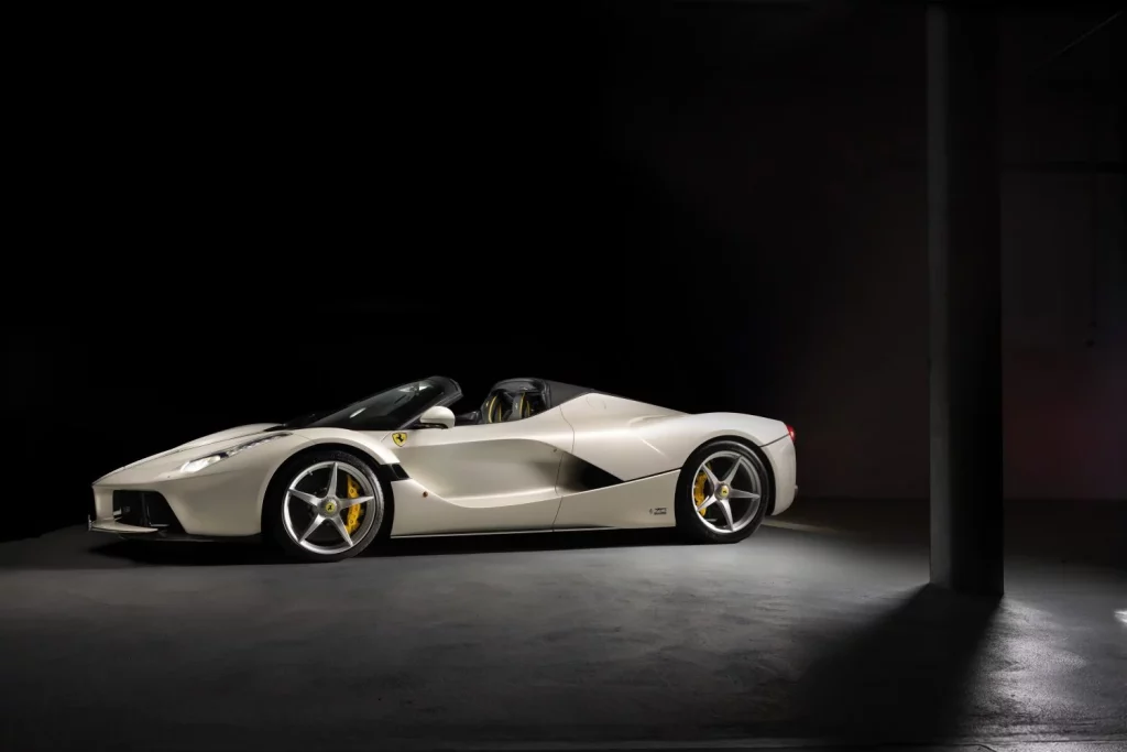 La colección de superdeportivos más espectacular del año sale a subasta en Zúrich 15 Motor16 subasta superdeportivos suiza ferrari 9 Motor16
