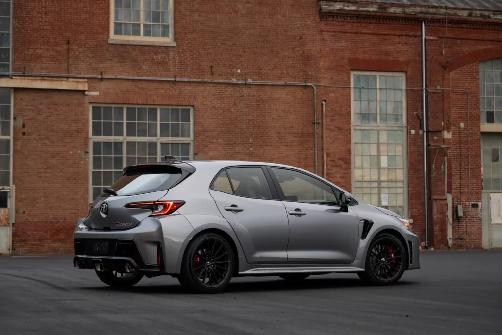 El Toyota GR Corolla 2026 nos pone los dientes largos con sus constantes mejoras