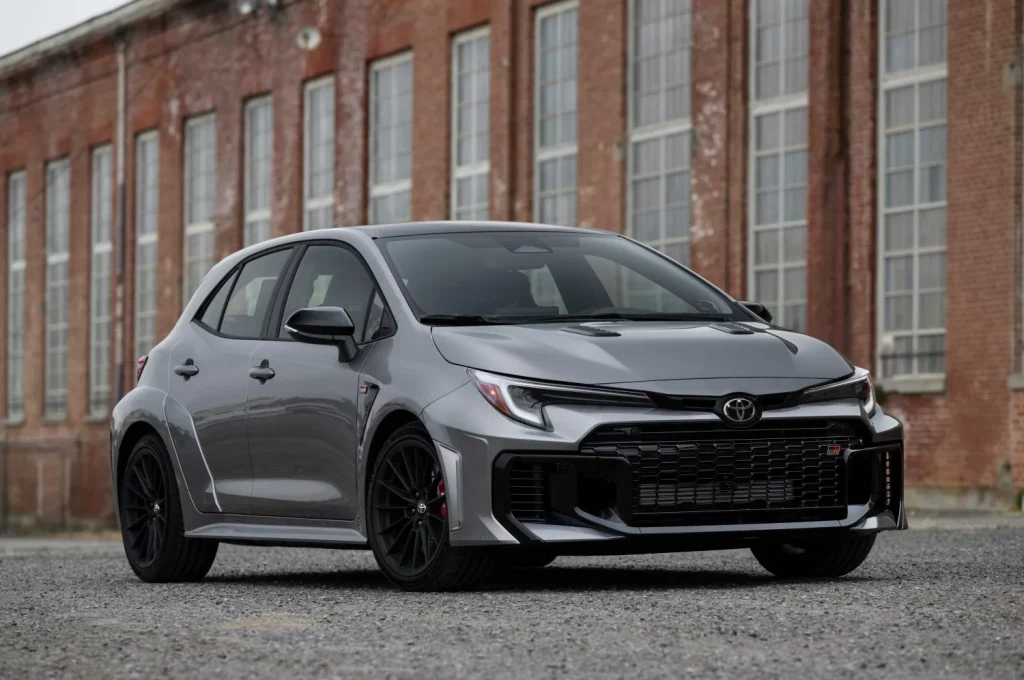 El Toyota GR Corolla 2026 nos pone los dientes largos con sus constantes mejoras