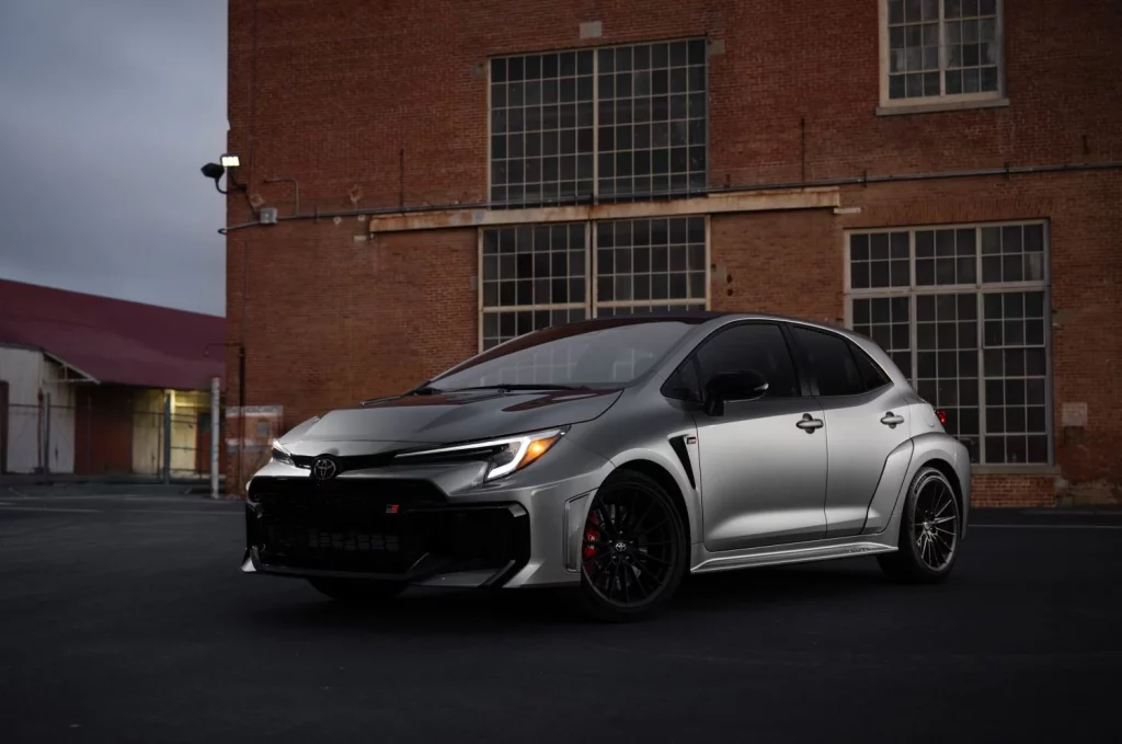 El Toyota GR Corolla 2026 nos pone los dientes largos con sus constantes mejoras