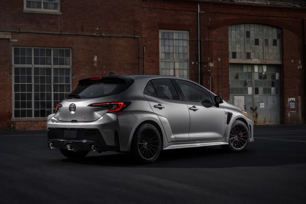 El Toyota GR Corolla 2026 nos pone los dientes largos con sus constantes mejoras