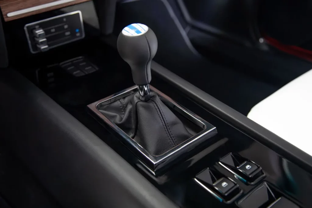 El mejor restomod de un Ford Mustang Boss 429 lo fabrica Revology y lo vende a precio de Ferrari 35 Motor16 1969 revology boss mustang 429 19 Motor16