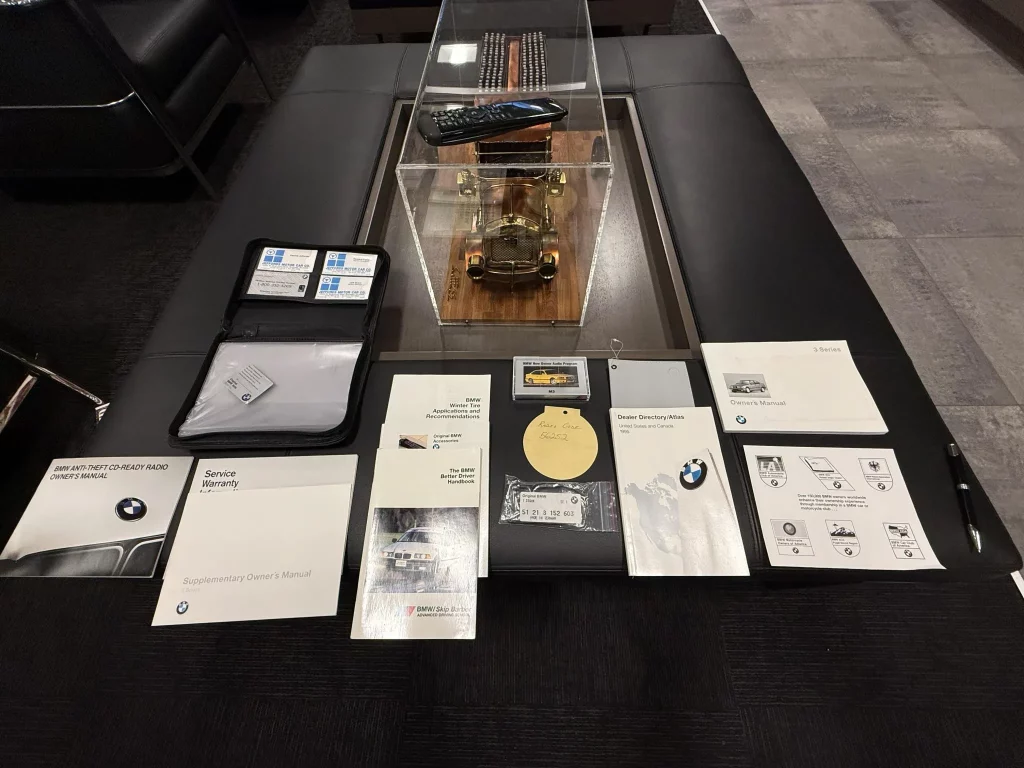 1995 BMW M3. BaT. Imagen documentación.