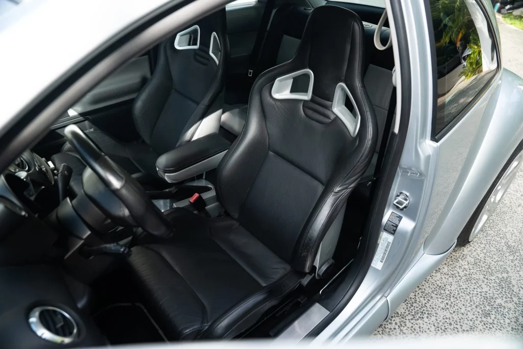 Volkswagen New Beetle Turbo S: El escarabajo que soñaba con ser 911 y RUF lo hizo posible 19 Motor16 2002 RUF Volkswagen Beetle Turbo S 15 Motor16