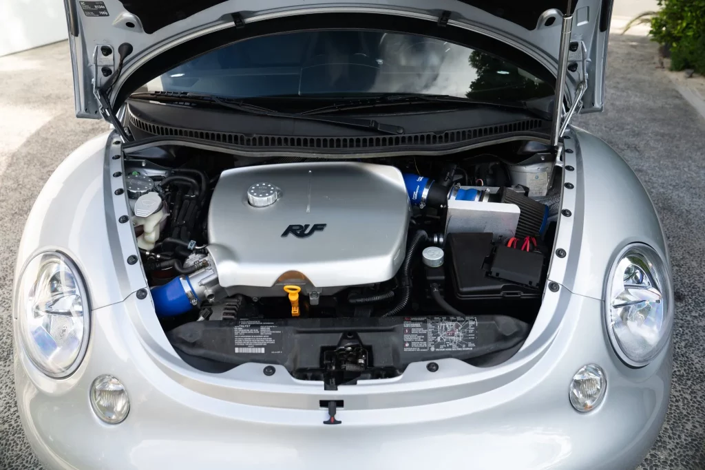 Volkswagen New Beetle Turbo S: El escarabajo que soñaba con ser 911 y RUF lo hizo posible 3 Motor16 2002 RUF Volkswagen New Beetle Turbo S. Imagen motor.