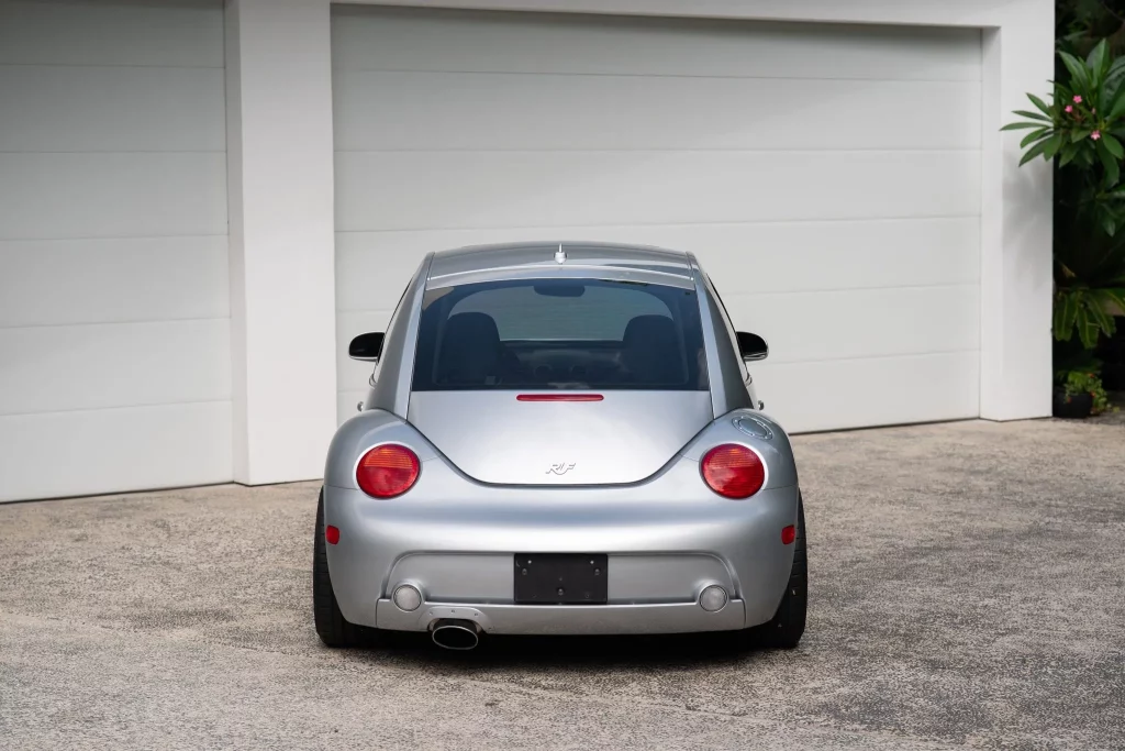 Volkswagen New Beetle Turbo S: El escarabajo que soñaba con ser 911 y RUF lo hizo posible 11 Motor16 2002 RUF Volkswagen Beetle Turbo S 7 Motor16