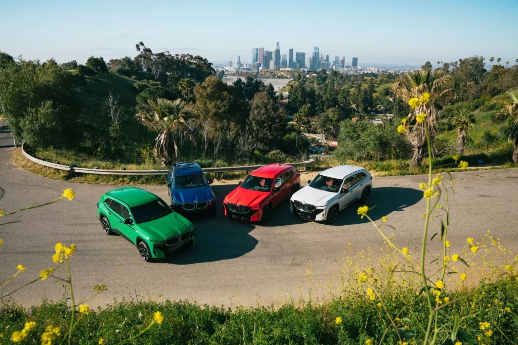 2025 BMW Individual colores 9 Motor16