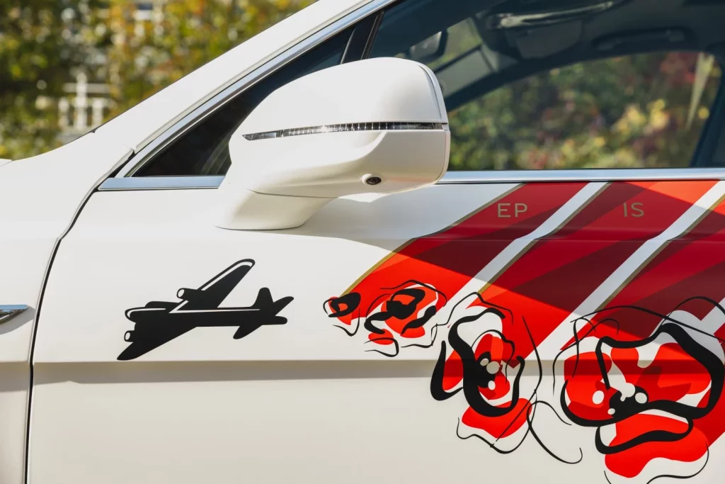 2025 Bentley Bentayga Remembrance car 4 Motor16