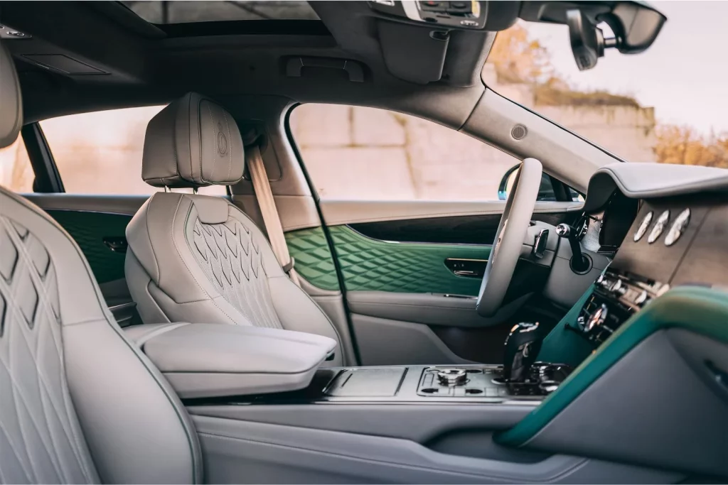 La Czech Squadron Collection con la que Bentley Praga homenajea a los héroes de la RAF 10 Motor16 2025 Bentley Czech Squadron collection 4 Motor16