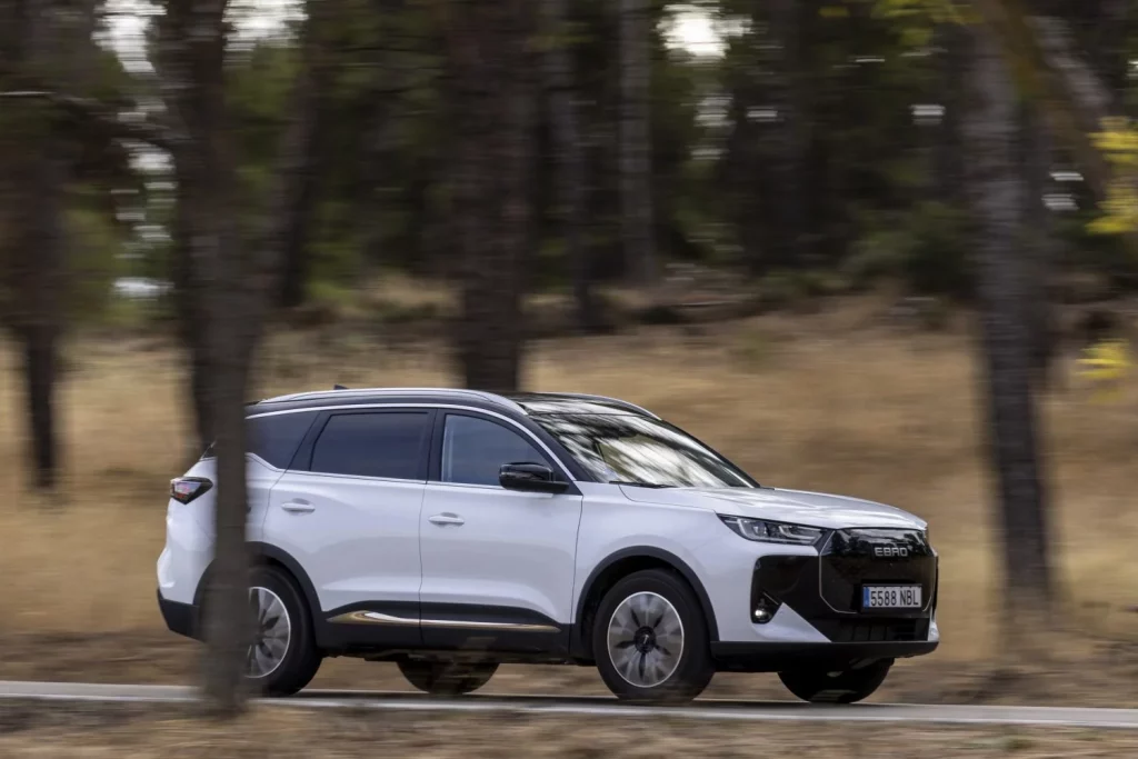 2025 EBRO s700 PHEV ruta ebro viaje 5 Motor16