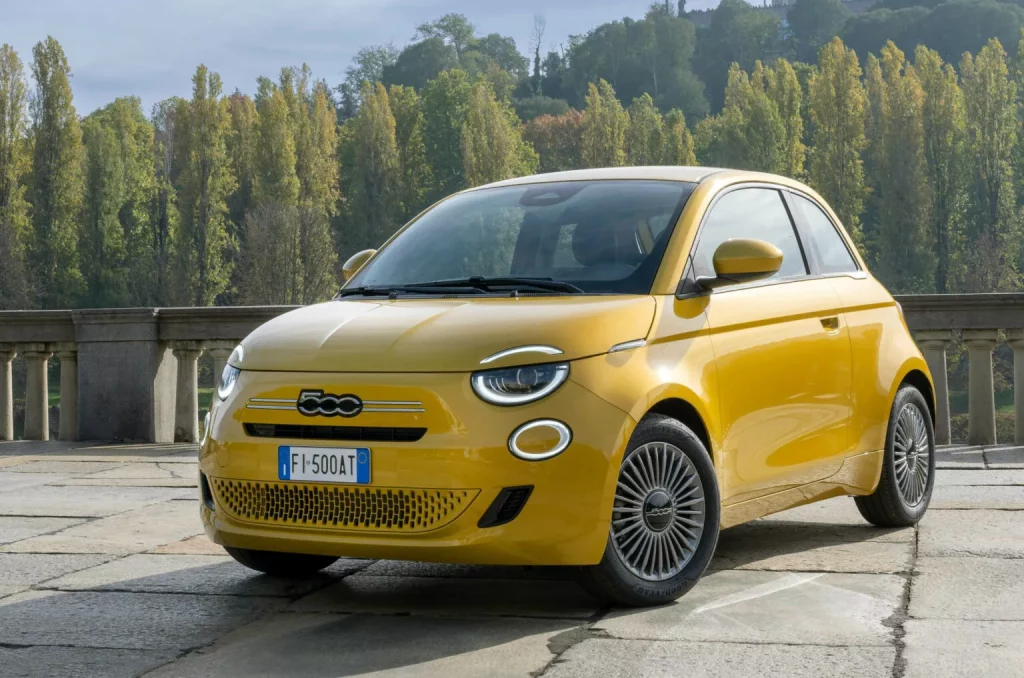 El Fiat 500 Ibrida te hará tomarte la vida sin prisas 9 Motor16 2025 Fiat 500 Ibrida 5 Motor16