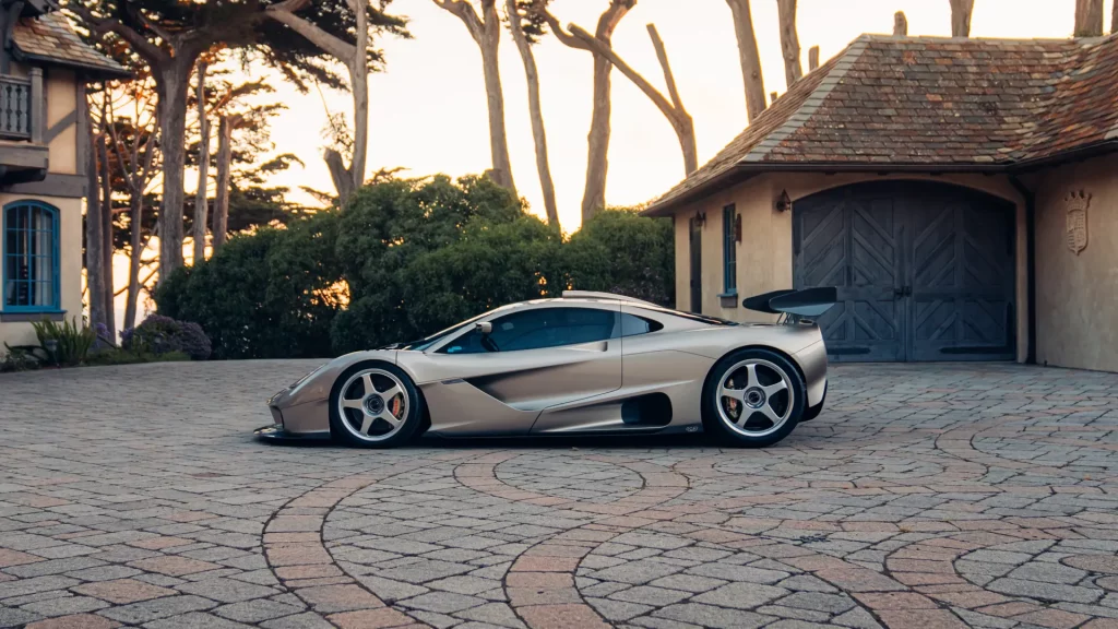 S1 LM: Lo más de lo más de Gordon Murray busca comprador con los bolsillos rebosantes 4 Motor16 2025 GMSV S1 LM. Imagen lateral.