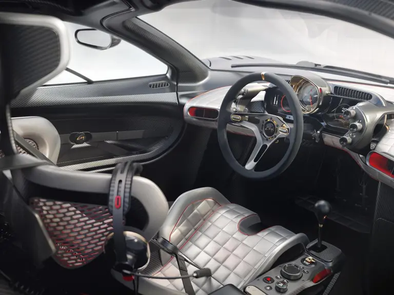 S1 LM: Lo más de lo más de Gordon Murray busca comprador con los bolsillos rebosantes 3 Motor16 2025 GMSV S1 LM. Imagen interior.