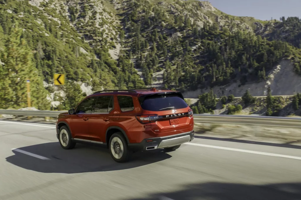2025 Honda Pilot Elite 2 Motor16