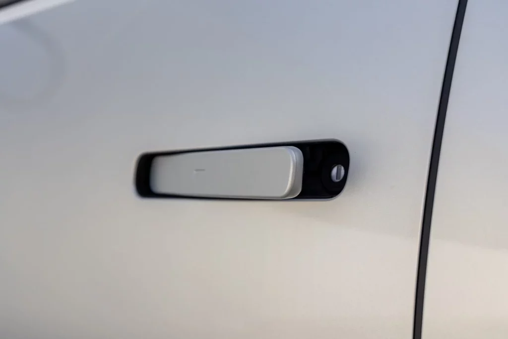 2025 Kia EV3 Compa Dacia 16 Motor16