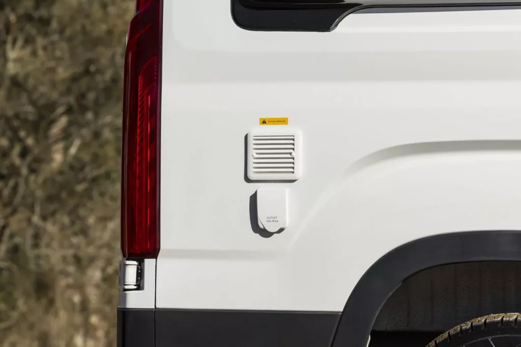 LDV Deliver 9 Camper: la camper china que pone en jaque a las europeas (y por la mitad de precio) 18 Motor16 2025 LDV Deliver 9 Campervan 13 Motor16