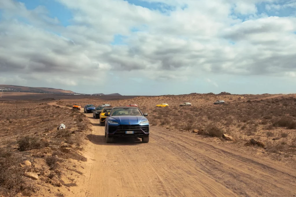 Lanzarote: La isla que elige Lamborghini para disfrutar con su Urus SE de 800 CV 21 Motor16 2025 Lamborghini experiencia lanzarote 1 Motor16