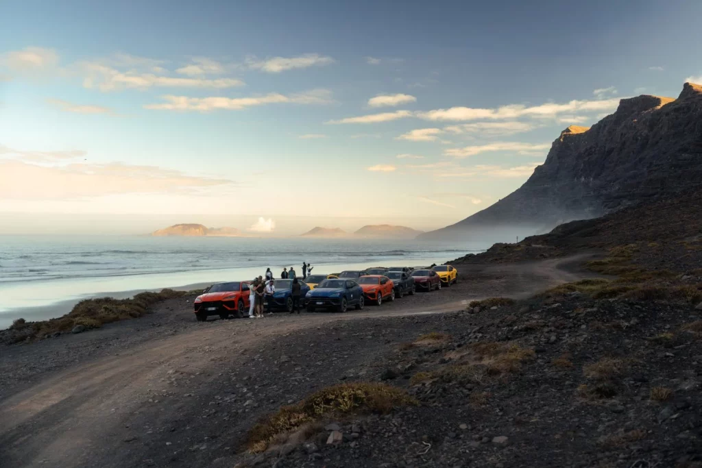 Lanzarote: La isla que elige Lamborghini para disfrutar con su Urus SE de 800 CV 1 Motor16 2025 Lamborghini Esperienza Avventura Lanzarote. Imagen coches.