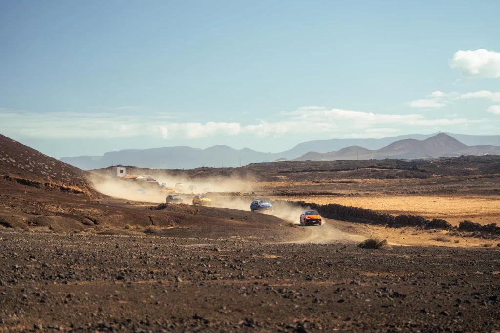 Lanzarote: La isla que elige Lamborghini para disfrutar con su Urus SE de 800 CV 4 Motor16 2025 Lamborghini Esperienza Avventura Lanzarote. Imagen movimiento.