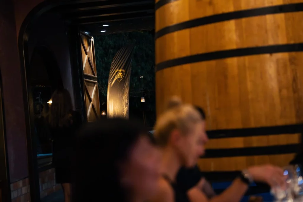 Lanzarote: La isla que elige Lamborghini para disfrutar con su Urus SE de 800 CV 3 Motor16 2025 Lamborghini Esperienza Avventura Lanzarote. Imagen taller.