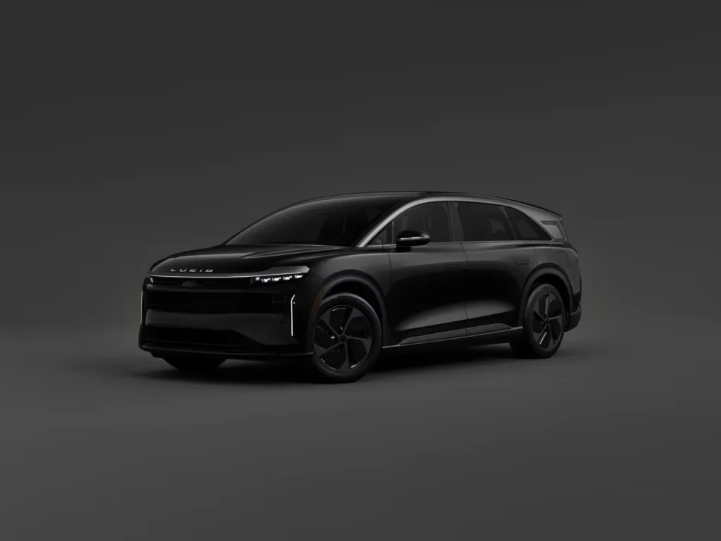 2025 Lucid Gravity Touring. Imagen estudio.