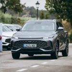 Probamos el MG HS Hybrid+ y de paso exprimimos la eficiencia sus hermanos electrificados