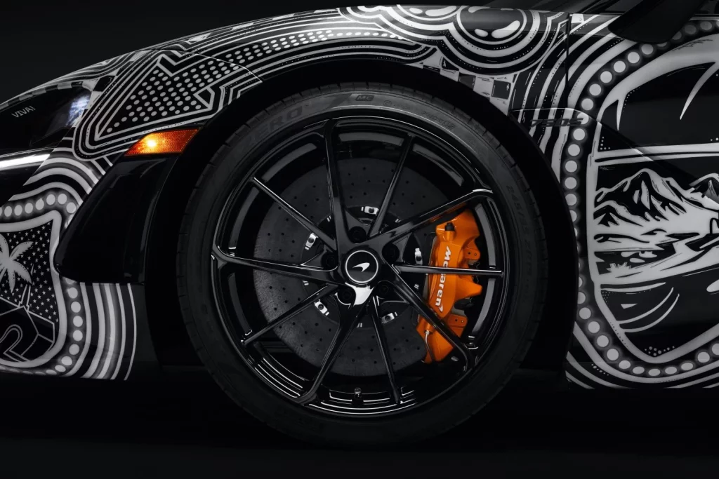 Project Viva: El McLaren 750S Spider que no desentona en la Ciudad del Pecado 15 Motor16 2025 McLaren 750S Project Viva Las Vegas 9 Motor16