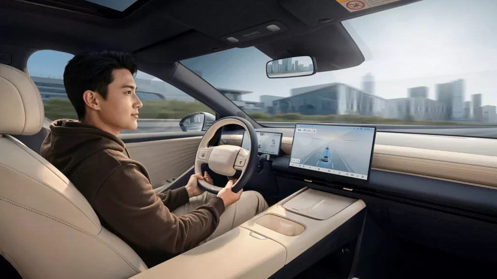 Nissan N6: La berlina '0 emisiones' que se vende en China a mitad de precio de un Juke 23 Motor16 2025 Nissan N6 PHEV 19 Motor16