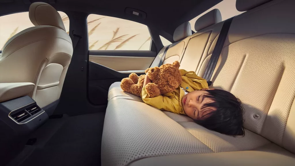 Nissan N6: La berlina '0 emisiones' que se vende en China a mitad de precio de un Juke 30 Motor16 2025 Nissan N6 PHEV 26 Motor16