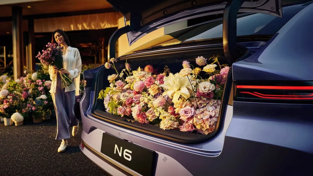 Nissan N6: La berlina '0 emisiones' que se vende en China a mitad de precio de un Juke 35 Motor16 2025 Nissan N6 PHEV 32 Motor16