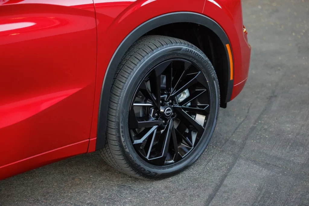 2025 Nissan Rogue PHEV 13 Motor16