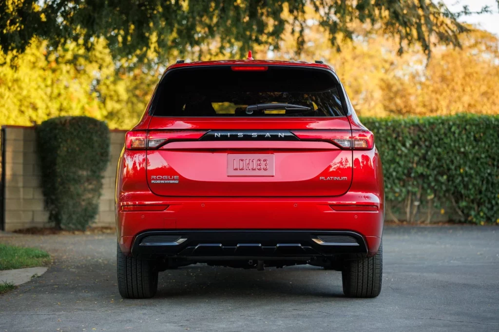 2025 Nissan Rogue PHEV 26 Motor16