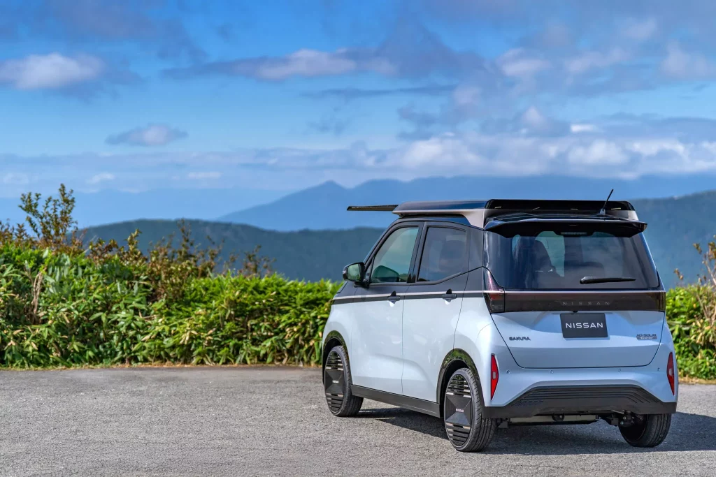 2025 Nissan Sakura Ao Solar Extender 16 Motor16