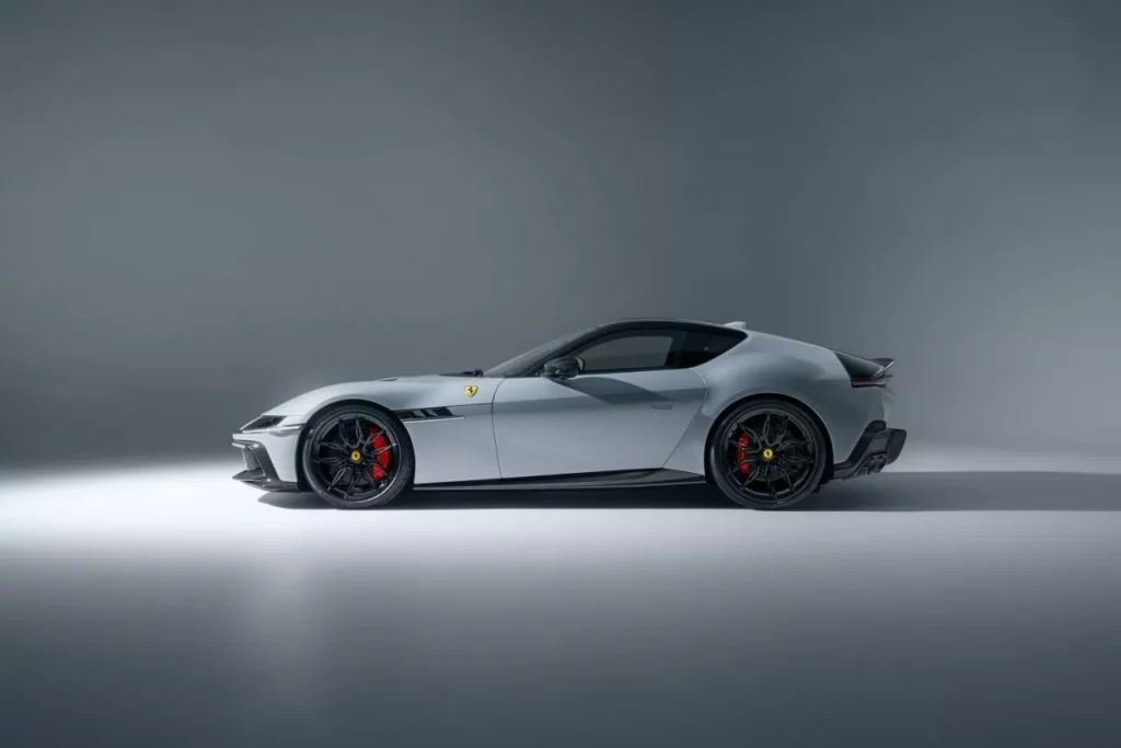 El Ferrari 12Cilindri pasa por las manos de Novitec para que tengas pesadillas con su V12 7 Motor16 2025 Novitec Ferrari 12Cilindri 3 Motor16