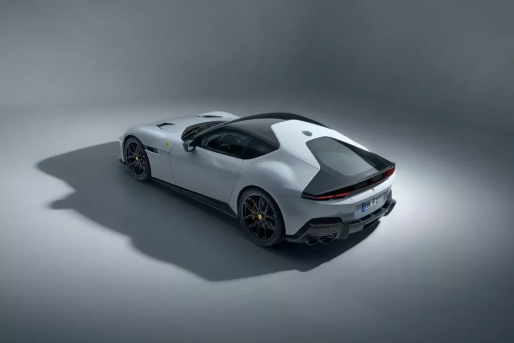 El Ferrari 12Cilindri pasa por las manos de Novitec para que tengas pesadillas con su V12 1 Motor16 2025 Novitec Ferrari 12Cilindri. Imagen trasera.