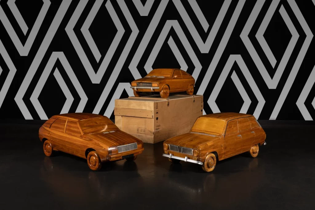 Renault y Artcurial organizan la subasta del año para que tengas un pedazo de la historia de la marca 8 Motor16 2025 Renault Artcurial subasta 1 Motor16