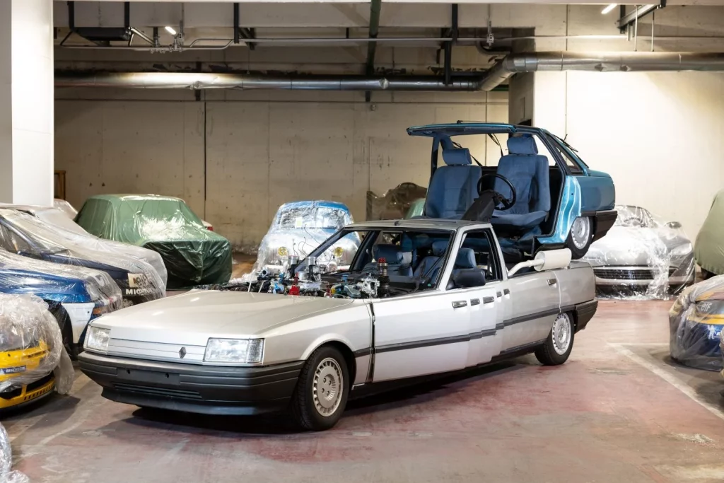 Renault y Artcurial organizan la subasta del año para que tengas un pedazo de la historia de la marca 17 Motor16 2025 Renault Artcurial subasta 10 Motor16