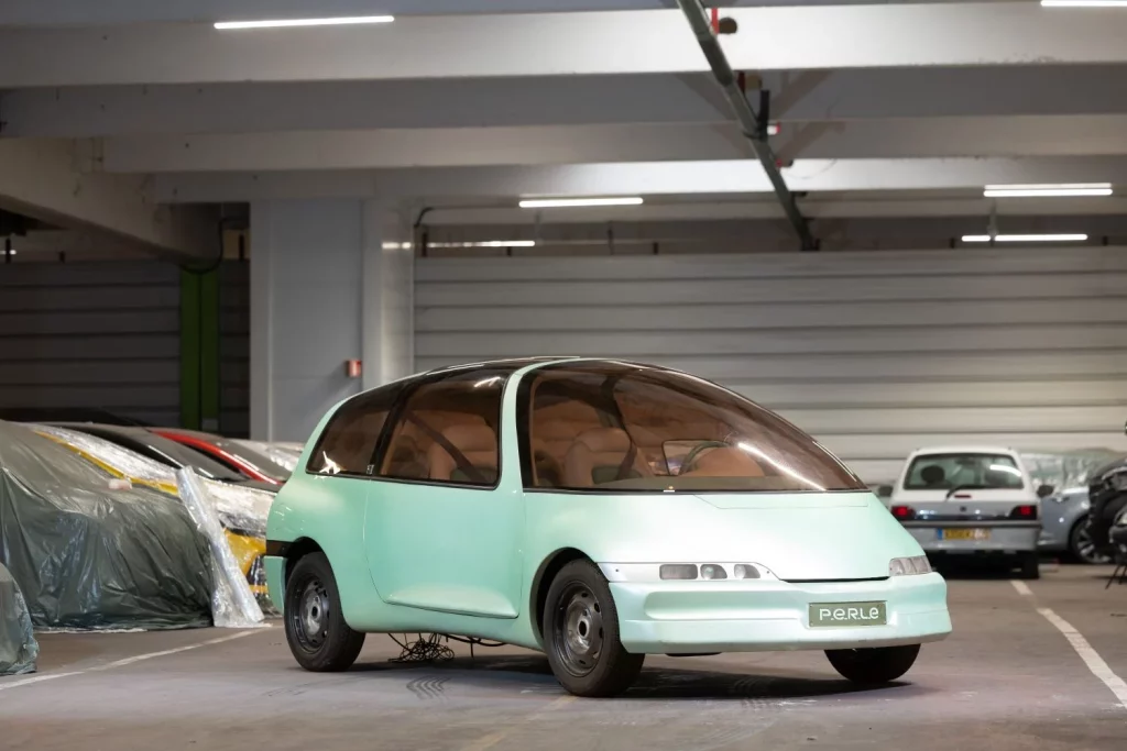 Renault y Artcurial organizan la subasta del año para que tengas un pedazo de la historia de la marca 16 Motor16 2025 Renault Artcurial subasta 9 Motor16