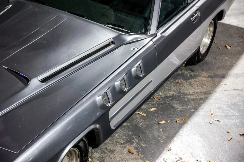 The Beast: El Rolls-Royce 'de palo' que encierra 27 motores 1.0 EcoBoost sale a subasta 14 Motor16 2025 Rolls Royce The Beast V12 9 Motor16