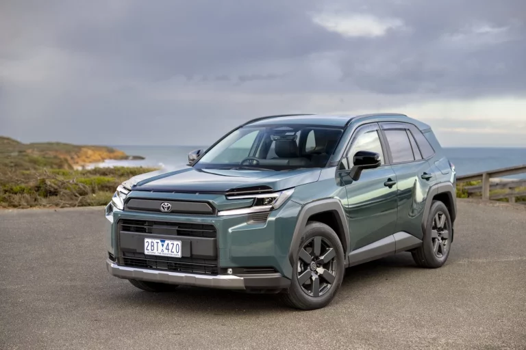 El éxito del Toyota RAV4 podría estar en grave riesgo tras conocerse este dato