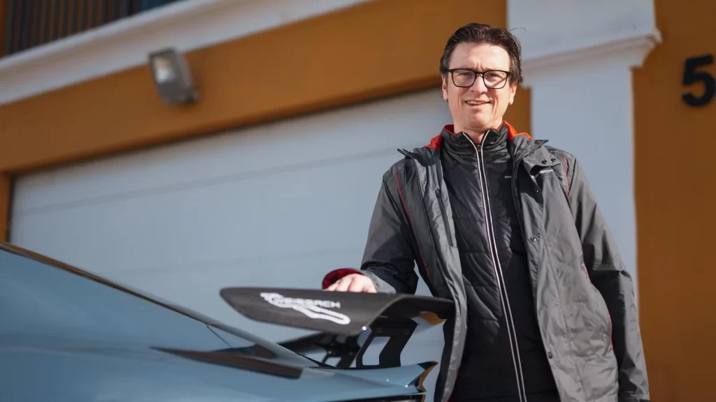 2025 Porsche Taycan. Recarga. Imagen Giek.