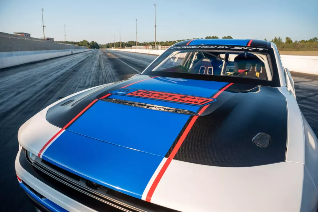 2026 Dodge Charger Hustle Stuff Drag pak 8 Motor16