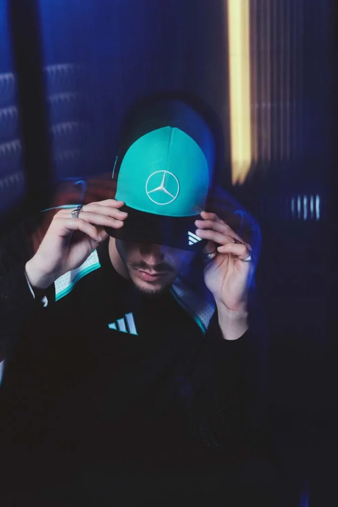 ADIDAS FORMULA1 MERCEDES AMG PETRONAS LAS VEGAS13 Motor16