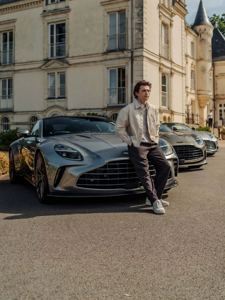 Aston Martin se asocia con el actor Tom Holland (Spider-Man) y su marca de cerveza premium 2 Motor16 ASTON MARTIN TOM HOLLAND BERO CERVEZA2 Motor16